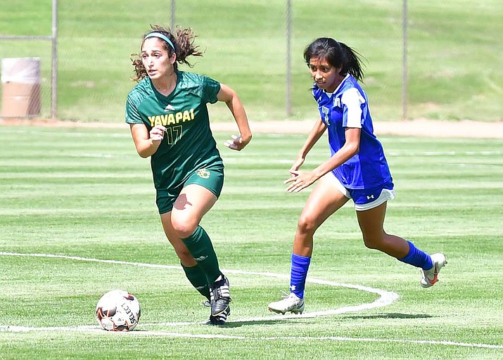 Mia Torres (17) in a game during the 2022 season. (Chris Henstra/Courtesy)