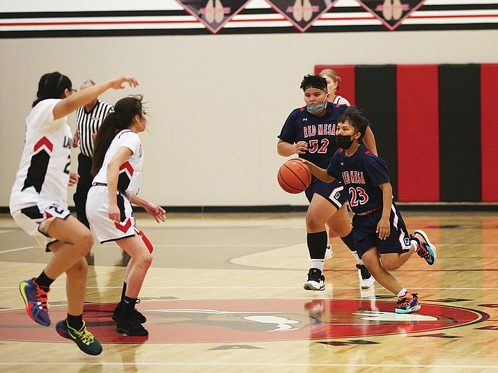 Red Mesa grils faced Ash Fork and Seligman earlier this season. The team is 5-2 on the season. (Marilyn R. Sheldon/WGCN)