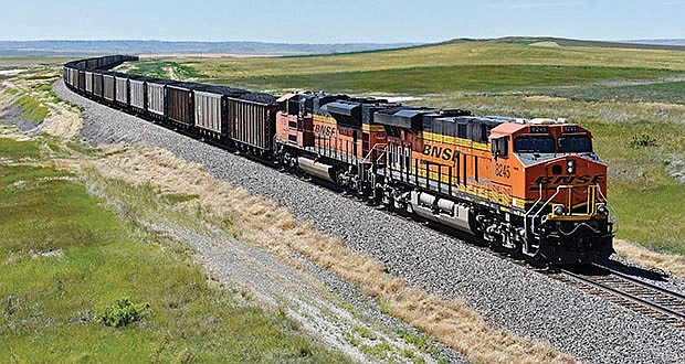 A BNSF railroad train hauls carloads of coal from the Powder River Basin of Montana and Wyoming east of Hardin, Mont. (AP file photo/Matthew Brown)