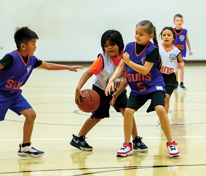 Winslow Youth Basketball League hosted several last weekend games with players ages 6-7 and 10-12.  (Photos/El Big Guy)