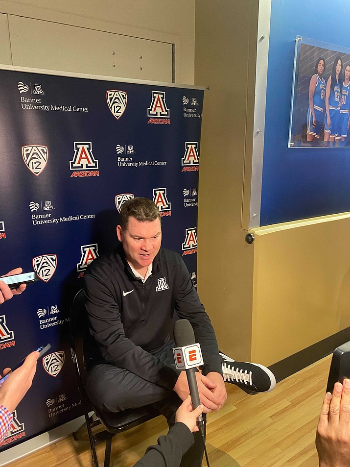 Arizona coach Tommy Lloyd is excited about how his team has played recently, especially in games against the Los Angeles schools. (Adrian Bascope/Cronkite News, file)