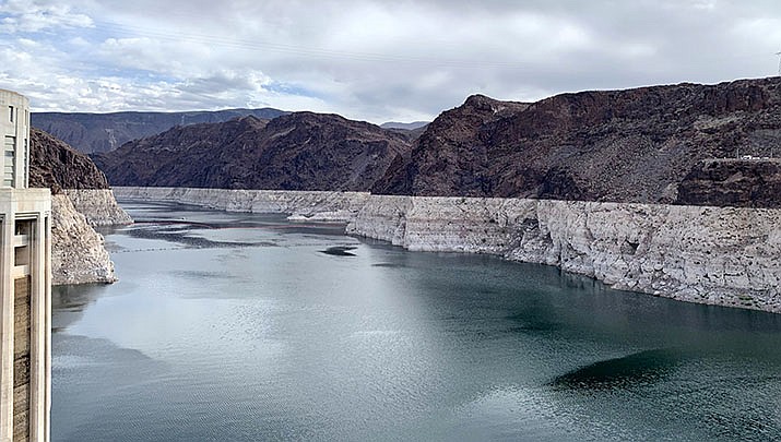 Weather officials say hefty snowfalls that fed the Colorado River in recent weeks may slow the water level decline of Lake Mead on the Nevada-Arizona border.  (Photo by APK, cc-by-sa-4.0, https://bit.ly/3Vy6BSB)
