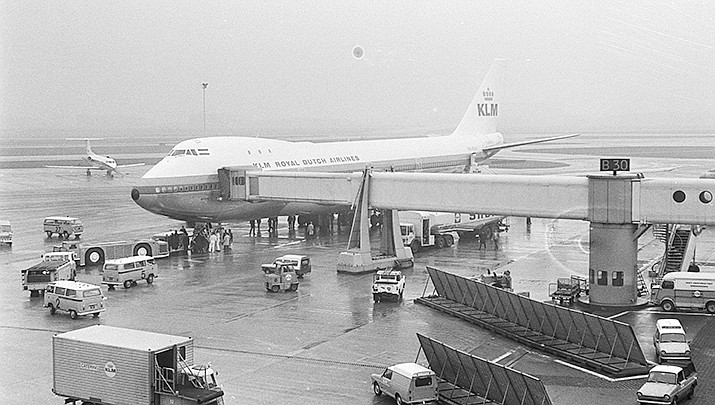 The first Boeing 747 jumbo jet lands in the Netherlands in January, 1971, (Photo by or Verhoeff, Bert / Anefo cc-by-sa-3.0,  https://bit.ly/3wLo0gg)