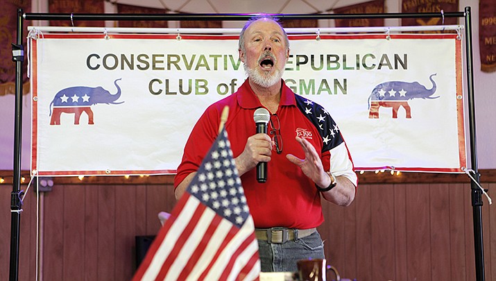 Mohave County Elections Director Allen Tempert spoke about local elections to the Conservative Republican Club of Kingman on Monday, Feb. 13. (Photo by Claude Saravia/For the Miner)