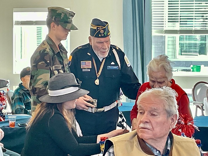 Prescott American Legion Post 6 Honor Guard Commander Dan Tillmans, center, speaking to veteran residents. (Arizona Life Hospice/Courtesy)