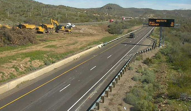 Construction work continues along Interstate 17 between Anthem and Sunset Point. (ADOT)