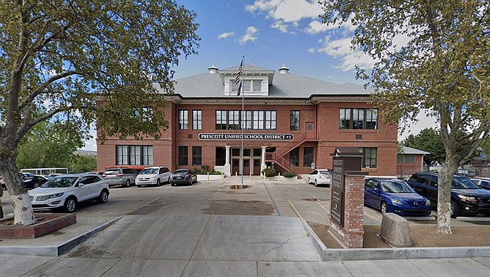 The PUSD Administration Building on Gurley St. in Prescott. (Courier File photo)