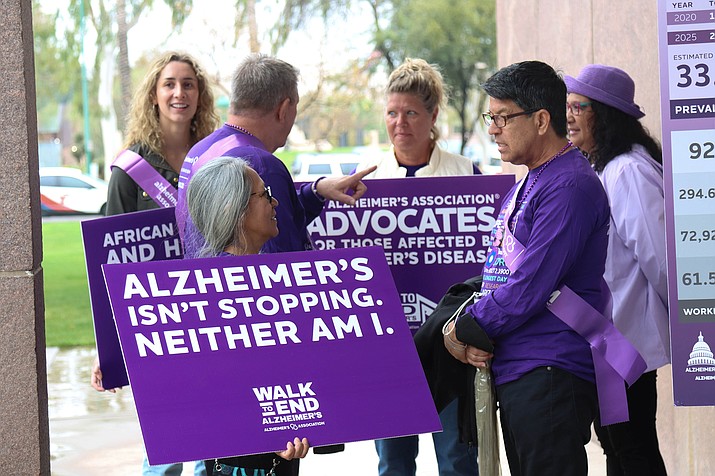 Supporters of bills to battle dementia spoke of the need for a statewide effort to battle dementia at a news conference at the state Capitol. One bill would require the Arizona Department of Health Services to build a dementia plan for policies and programs to fight Alzheimer’s and other forms of dementia, according to advocates. (Sierra Alvarez/Cronkite News)
