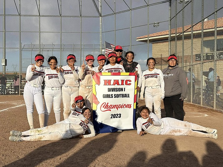The Page Sand Devils middle school softball and baseball teams capture the NAIC Division I titles. They went undefeated the past two years. (Photos/PUSD)