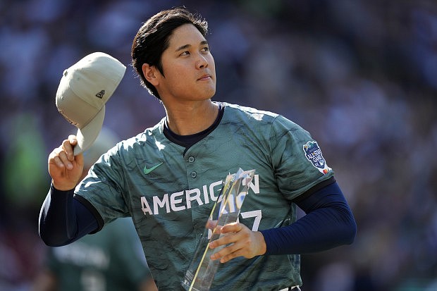 Shohei Ohtani takes note of Seattle crowd asking for him to call