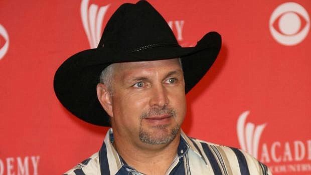 Garth Brooks receives social media criticism from those who