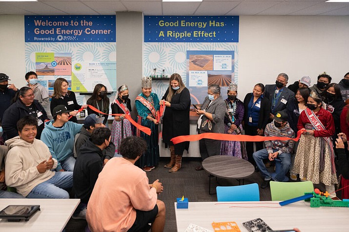 The most recent phase of “Skip the Grid” wrapped up with a ribbon cutting for a new STEAM lab at Red Mesa Unified School District.(Photo/SOLV Energy)