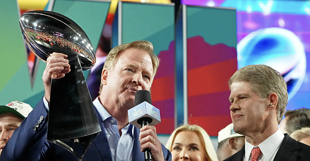 NFL Network Analyst Who Has Picked Four Straight Super Bowl Winners Makes  This Season's Choice, Williams-Grand Canyon News