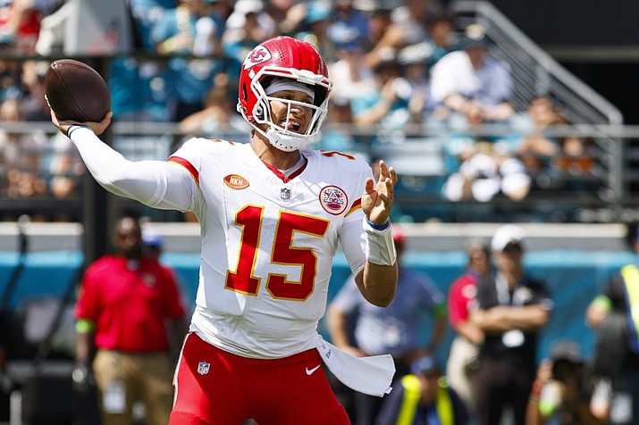 NFL Week 2 Winners and Losers: Patrick Mahomes Gets Paid, Bengals