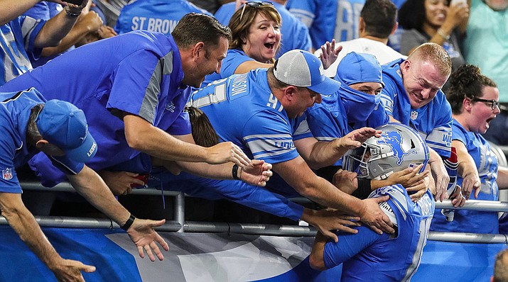 So many Lions fans crashed Lambeau Field, the Packers issued a