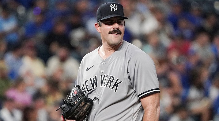 BREAKING NEWS: Yankees sign Carlos Rodon