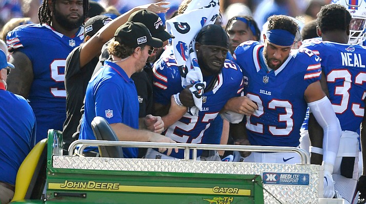 Bills lose key player to injury on defense 