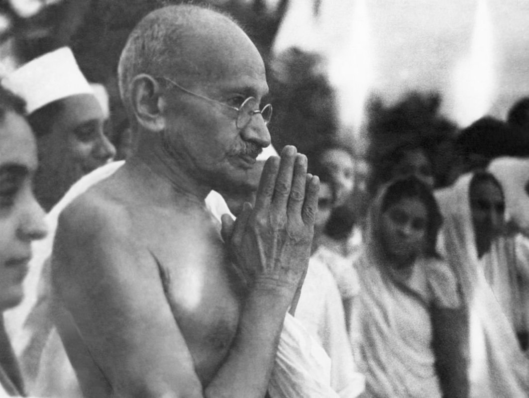 125 Inspiring Mahatma Gandhi Quotes That Will Change Your Life