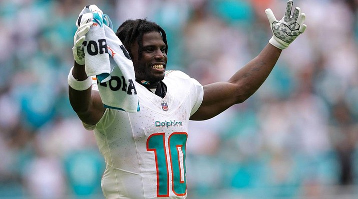 Miami Dolphins' Tyreek Hill presents ROUTE-CON 2023 - Miami Dolphins