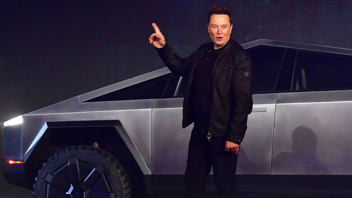 Tesla adds controversial clause to contract for Cybertruck buyers