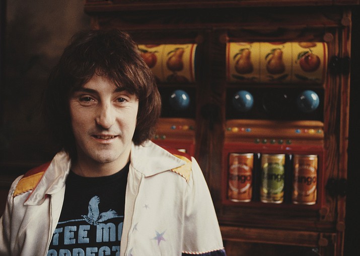 Denny Laine, Moody Blues and Wings Co-Founder, Dies at 79