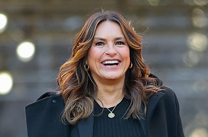 Mariska Hargitay Makes Snow Angels to Celebrate Law Order