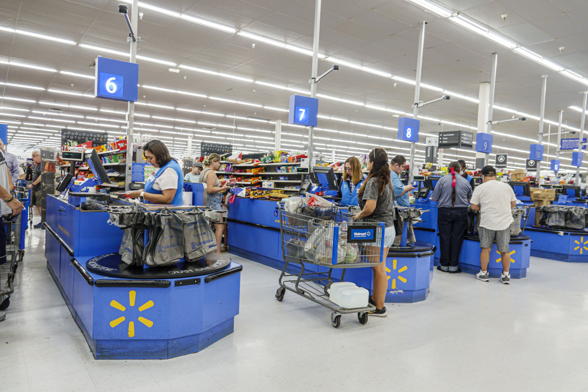 Here's how much Walmart employees get paid in 2024 The Daily Courier