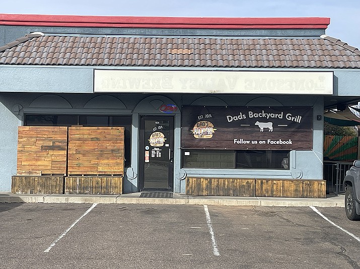 Dad’s Backyard Grill has opened in the former Lonsome Valley Brewing location, 3040 N. Windsong Drive, Suite 101. (Jim Wright/Courier)
