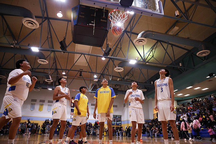 Whiteriver, Arizona Community Finds Unity In Basketball Through 