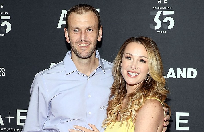Married at First Sight's Jamie Otis and Doug Hehner Expecting Baby No. 3  Amid Infertility Journey, The Daily Courier