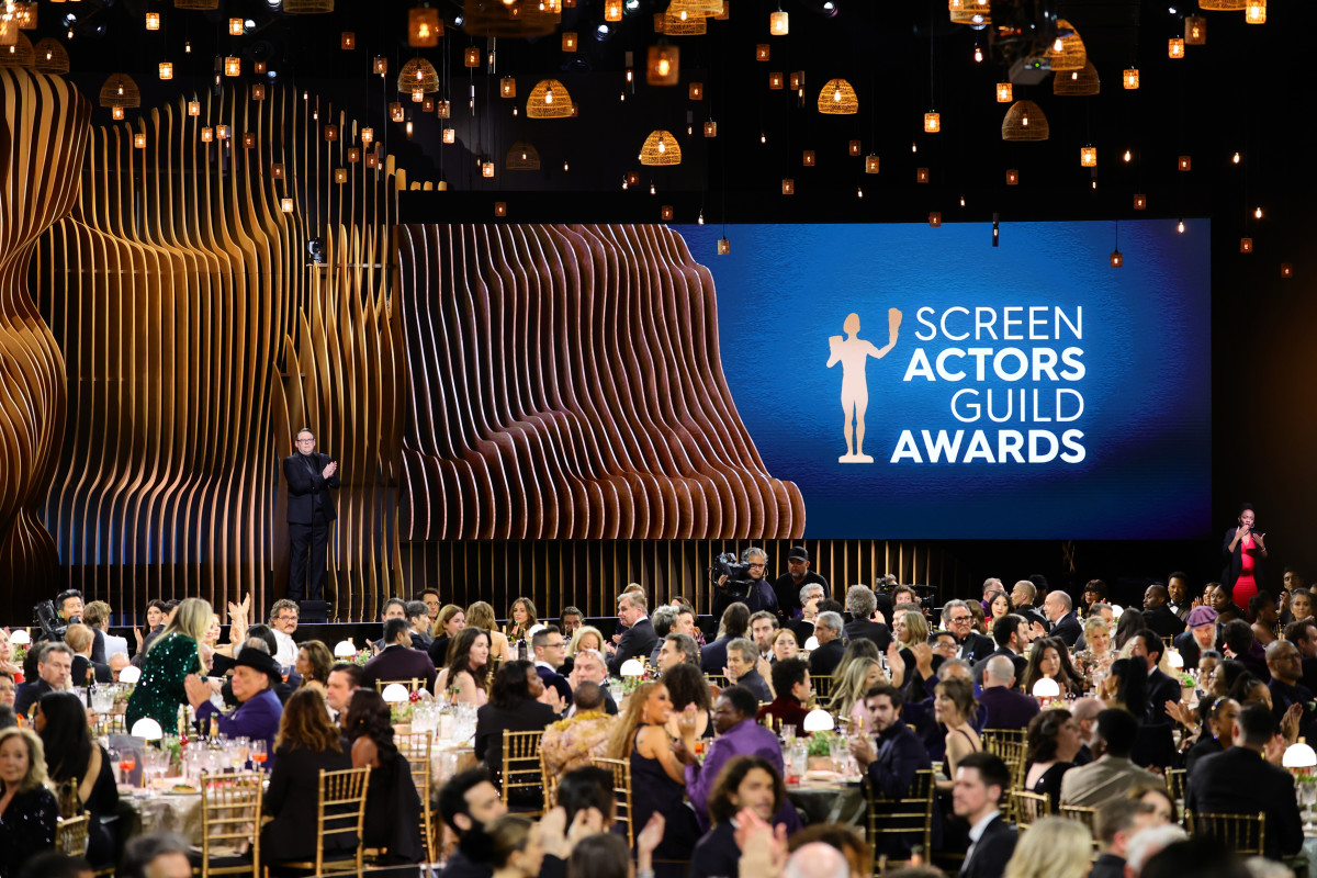 2024 SAG Awards In Memoriam Moves Fans ‘Take Note’ WilliamsGrand