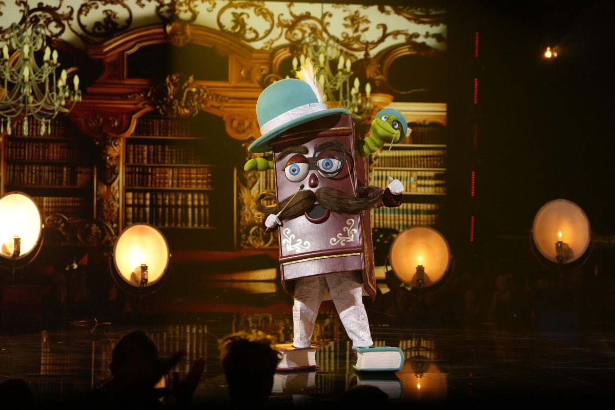 'The Masked Singer' Premiere Ends With a Shocking Superstar Unmasking