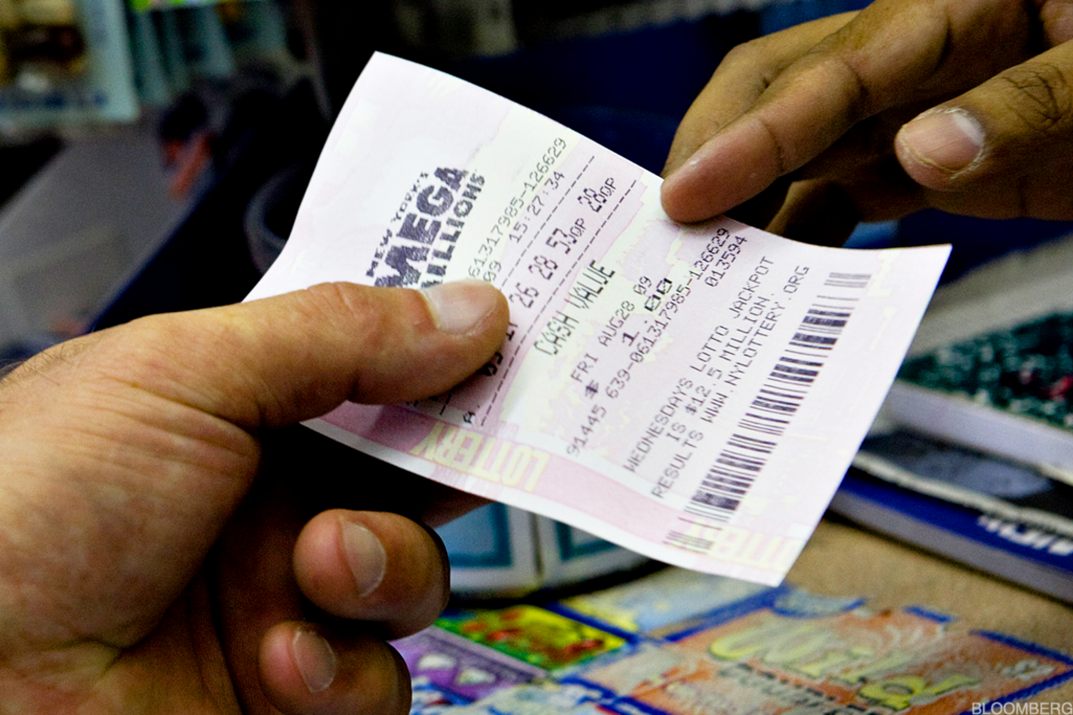 Mega Millions jackpot could hit 1 billion The Verde Independent