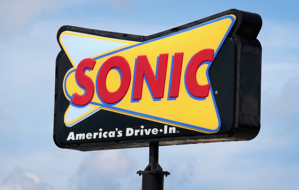 Oreo Fans 'Need' Sonic's Latest Dessert Creations The Verde