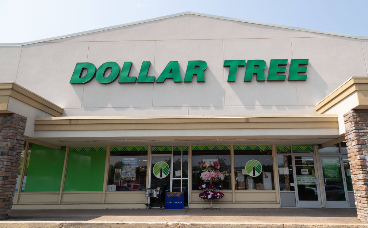 Trolls Dollar Tree After It Raises Prices Again The Verde