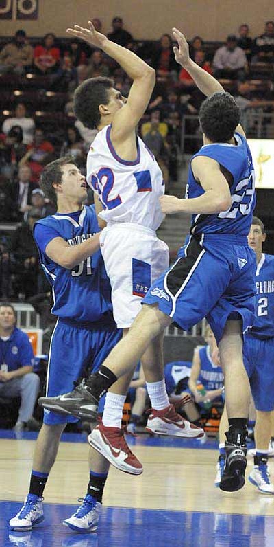 Holbrook Roadrunners vs. Snowflake Lobos (7)