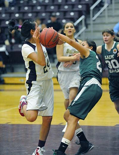Winslow Basketball Flag (1)