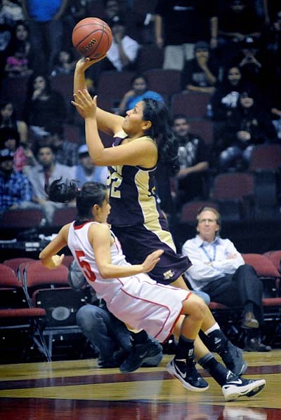 Girls Sate Championships, Page vs. Winslow (19)