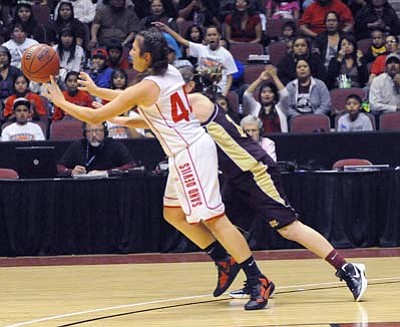 Girls Sate Championships, Page vs. Winslow (20)