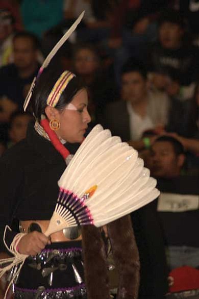 2012-FHS-Pow-Wow-03W