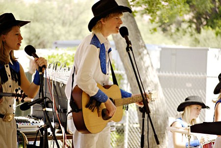 Verde-River-Days-2009.100