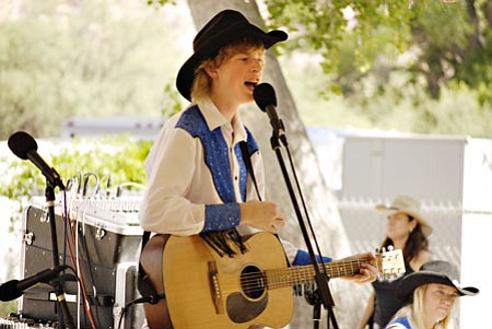 Verde-River-Days-2009.99